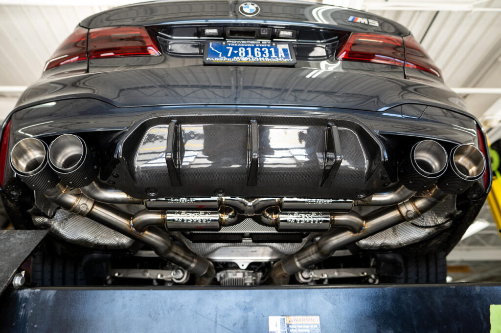 fabspeed-motorsport-fabspeed-bmw-m5-f90-valvetronic-exhaust-system-with-quad-style-tips__16175